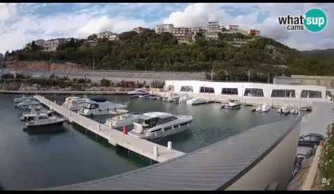 Novi Vinodolski, Marina Muroskva 2. web kamera 8.10.2017.