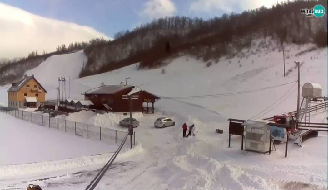 Božićni četverodnevni aranžman u novootvorenom hostelu Skijaški dom -Mrkopalj