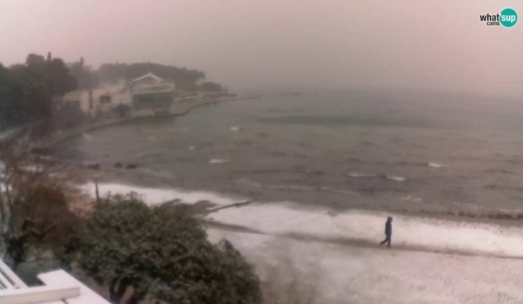 Snow at the Adriatic coast