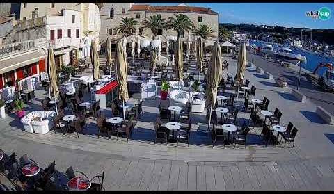 Rab - centar, Trg Municipium Arba - ljetni dan 2018.