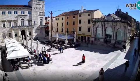 Narodni trg u Zadru prikazujemo novom HD web kamerom