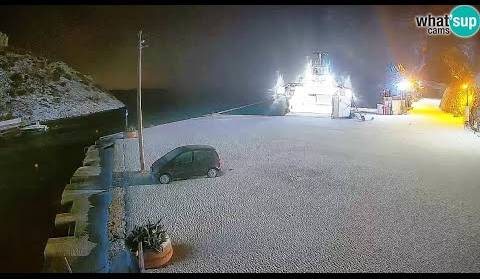 Olujna bura i snijeg na trajektnoj liniji Prizna – Žigljen, snježna oluja na Jadranu - Time Lapse