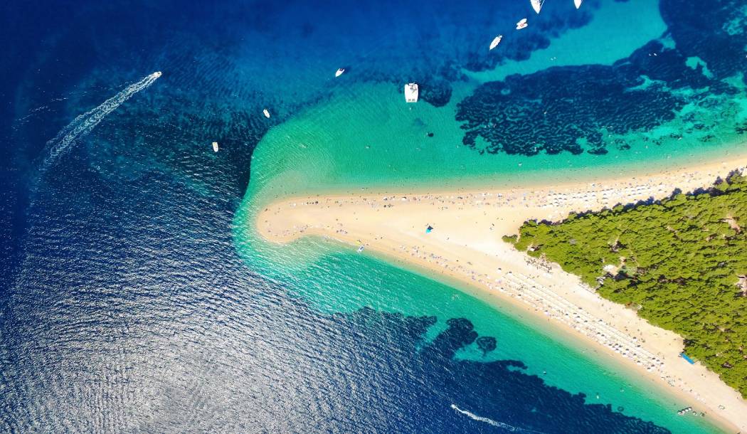 Bol on the island of Brač live - we reveal four new webams