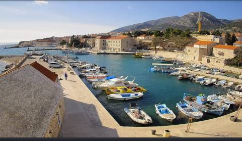 Bol luka i riva, Live web kamera Bol otok Brač