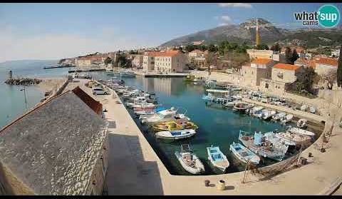 Bol na Braču – Luka i riva u čarobnom time lapse videu! Live kamera Bol Croatia