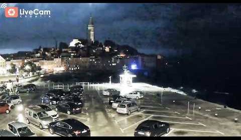 Rovinj pod udarom nevremena! Munje, olujni valovi i kraj toplinskog vala