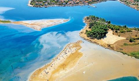 GEOGRAFIJA RAJA: Nevjerojatne priče iza 19 najljepših plaža Hrvatske
