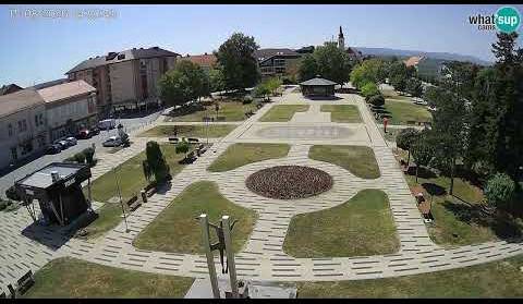 Vruće ljeto u Našicama! Centar, trg i fontana – Time Lapse