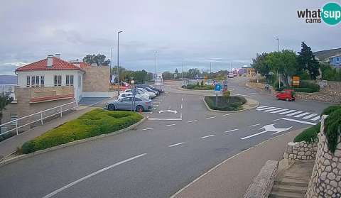 Senj entrance road, the roundabout